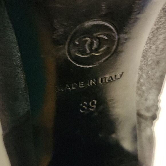 Authentic CHANEL Interlocking Boots - Picture 9 of 12